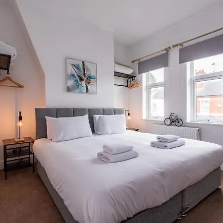 Appartamento Lumley House - Delightful 2Br Terraced House Near Birmingham Walsall Esterno foto