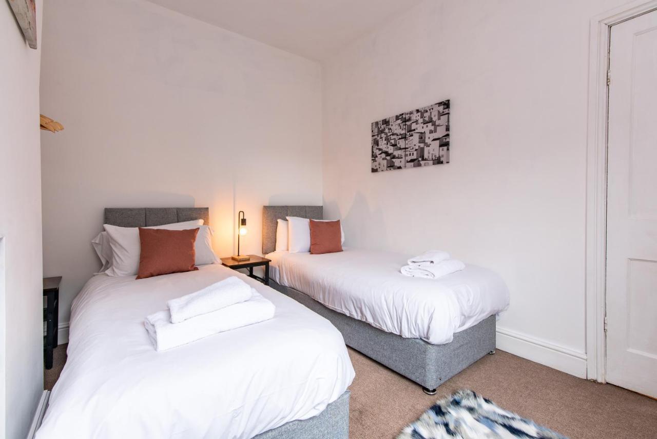 Apartment Lumley House - Delightful 2br Terraced House Near Birmingham